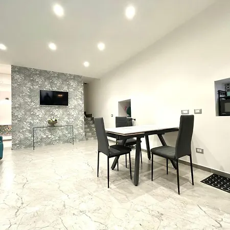 Nel Cuore Di Isidoro Palace 公寓 *