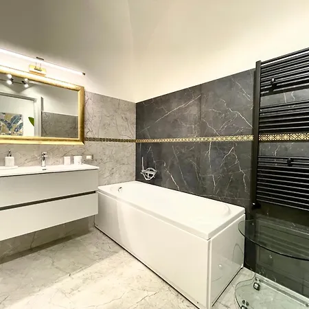 公寓 Nel Cuore Di Isidoro Palace 巴勒莫